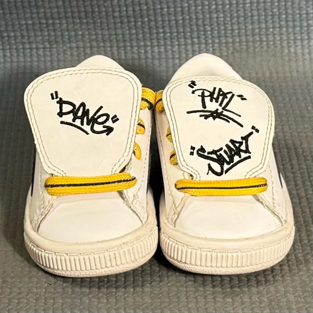 PUMA Toddler Minions Basket Tongue‎ Sneakers Size 4C